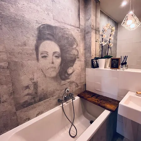 아파트 Cosy Near Stadion Narodowy