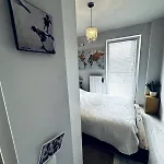 Cosy Near Stadion Narodowy