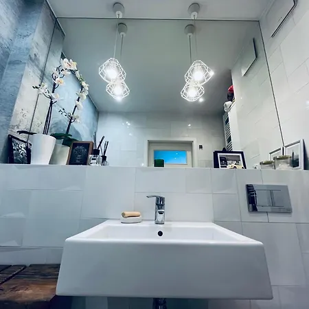 아파트 Cosy Near Stadion Narodowy 바르샤바